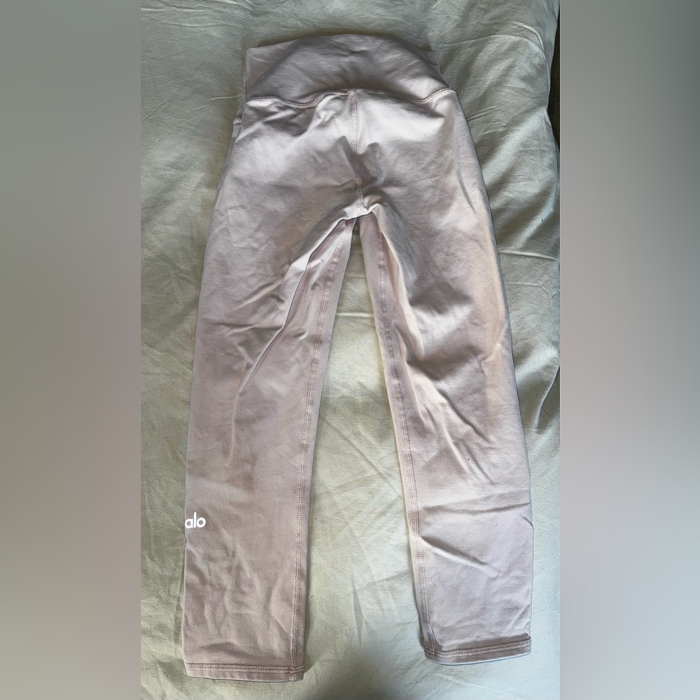 Alo Airbrush high waisted Capri legging PALE PINK size XS - Picture 4 of 5